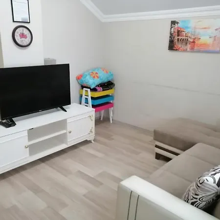 Lägenhetshotell Yafa Furnished