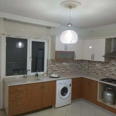 Lägenhetshotell Yafa Furnished