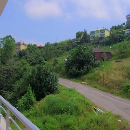 Lägenhetshotell Yafa Furnished Trabzon